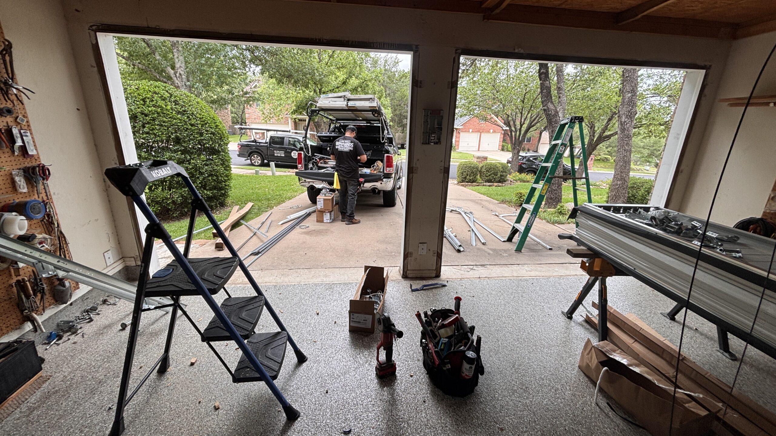 Garage door opener repair Austin